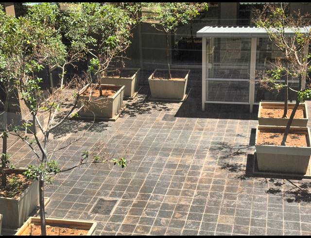 7,410M² OFFICE TO LET IN PARKTOWN